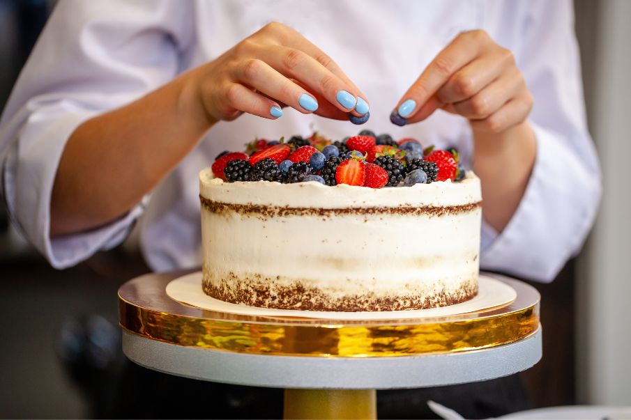 mastering-the-art-of-cake-making